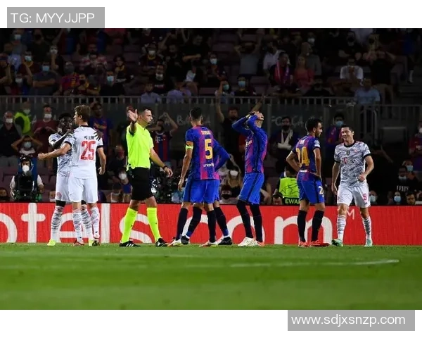 拉波尔塔：已与欧足联洽谈在诺坎普踢欧冠，对获准持乐观态度